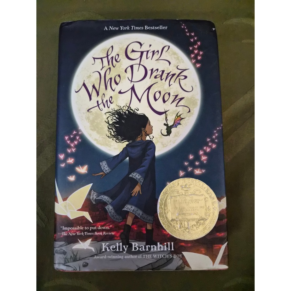 The Girl Who Drank the Moon Kelly Barnhill Hardcover Newbery Medal 1st Ed 2016